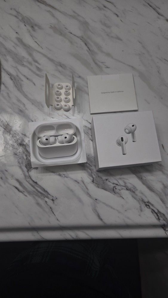 Airpods Pro 3 Gen, Great Condition Works Perfectly