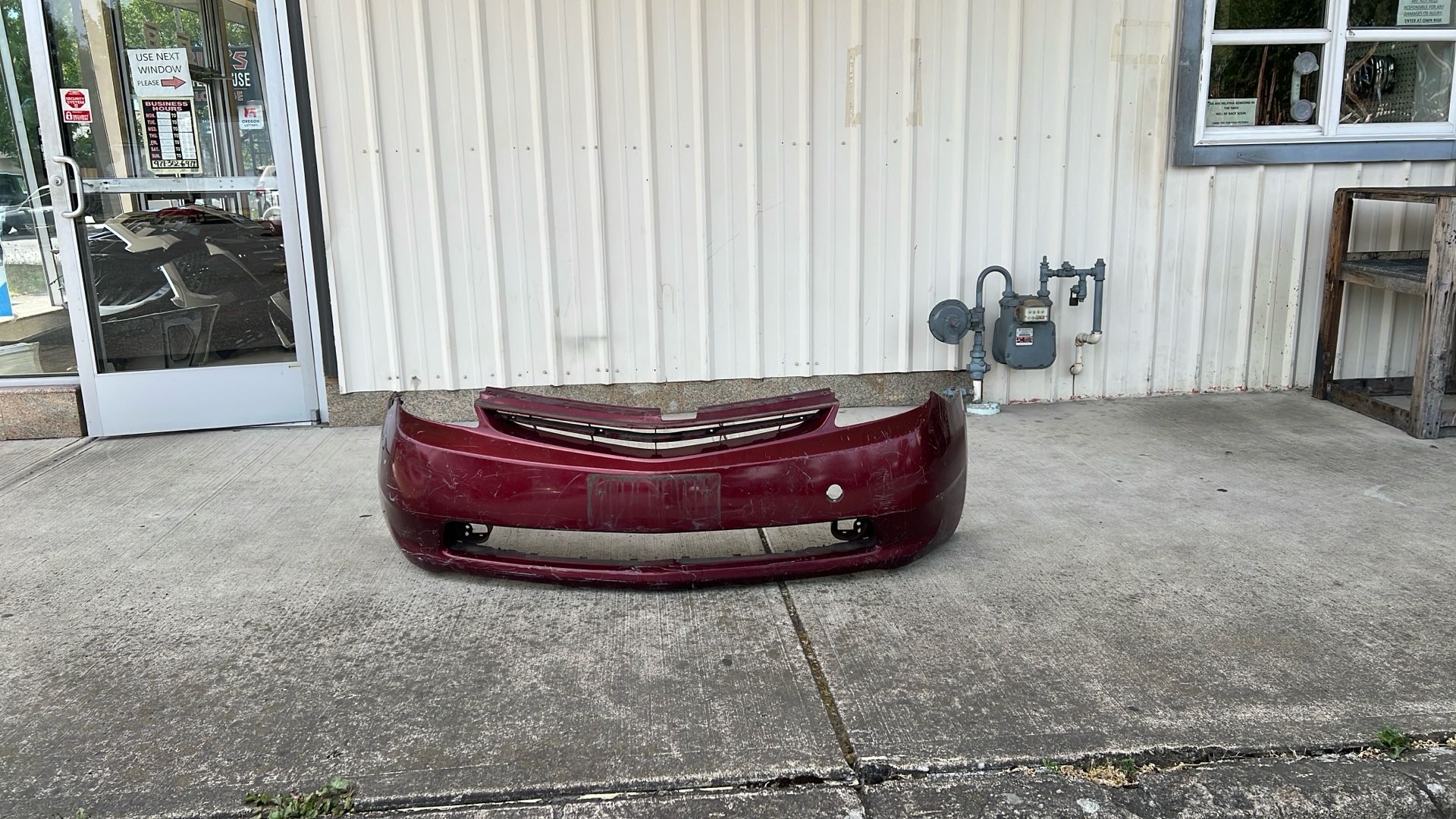 2004 To 2009 Toyota Prius Front Bumper TO1000 274