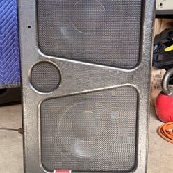 Bass Cab 2x10” EV Speakers