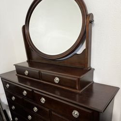 Beautiful Dark Wood 9 Drawer Dresser With Mirror 