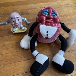 Rare VINTAGE THE CALIFORNIA RAISINS CERAMIC FIGURE Skateboarding Statue & Plush Raisin 
