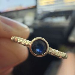 10K Solid Yellow Gold Natural Sapphire Ring
