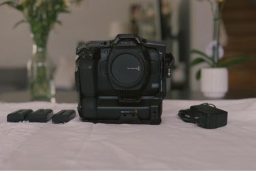Blackmagic Pocket Cinema Camera 6K Pro Rig – BMPCC 6K Pro + Battery Grip + SmallRig Cage + 3 Batteries + AC Power