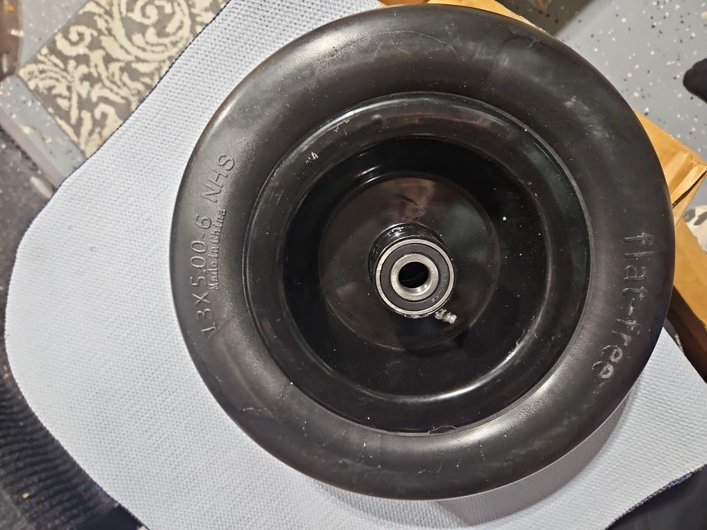  13x5.00-6 Flat Free Lawn Mower Tire and Wheel with 3/4" Chrome Steel Bearings, Zero Turn Mower Front Solid Tire Assembly for Commercial Grade Lawn, G