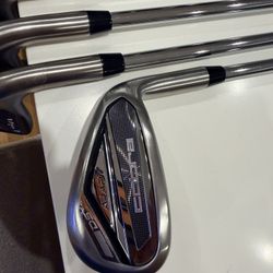 Cobra DS Adapt Irons 5-G Wedge 