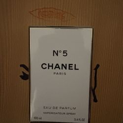 Number 5 Chanel Perfume 
