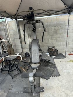 Máquina De Hacer Ejercicio /Exercise machine
