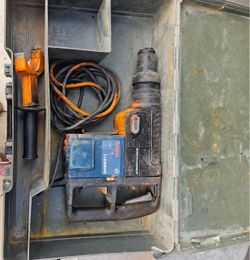 Bosch hammer
