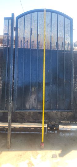 Iron gate