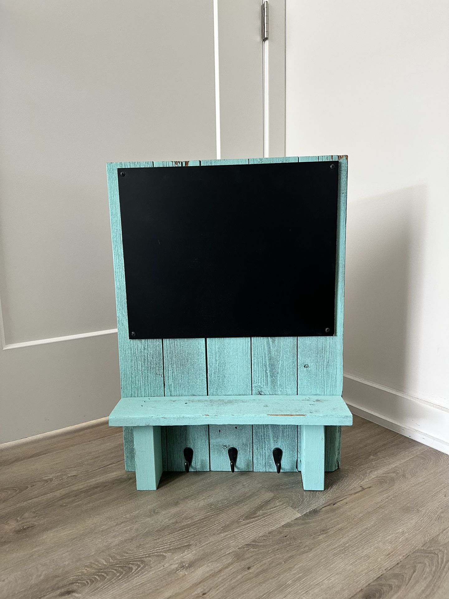 Chalkboard Display Shelf Key Hooks, Mint Green