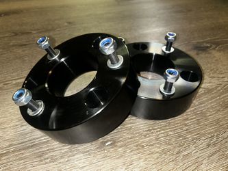 CHEVY SILVERADO LEVELING KIT 2.5”