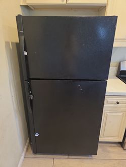 Black Fridge / Freezer
