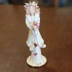 Lady Liberty Independence Freedom Love Figurine 12" Goldminc Blue Sky 
Clayworks. Vintage, @2001. Pre-owned, very good shape, no chips or 
cracks. Dis