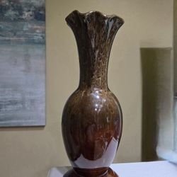 ANTIQUE ROYAL HAEGER MCM TALL VASE