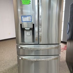 Like-New Refrigerator (Unboxed but Unused)