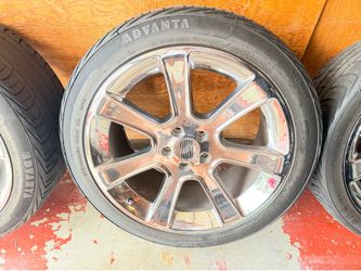 Ford Mustang Saleen 20inch Wheels