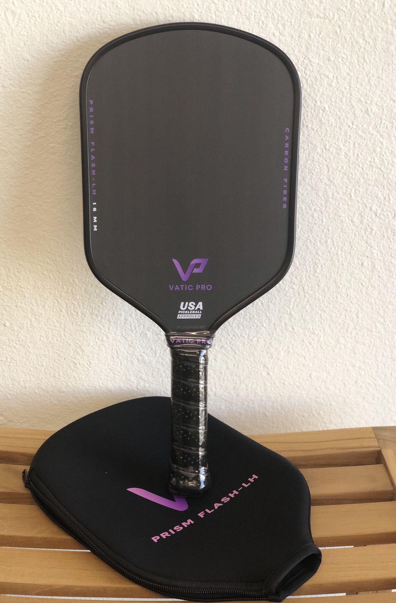 Vatic Pro Prism Flash 16mm Long Handle Pickleball Paddle, New With Cover