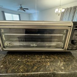 Ninja Foodi 8-1 Digital Air Fryer Oven