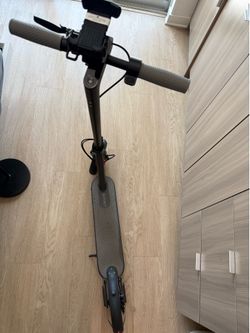 MAXSHOT Electric Scooter
