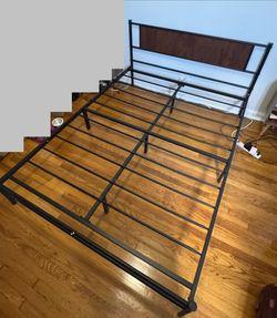 Bed frame and mattress (Queen)