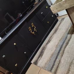 Black Cobra TV stand /Dresser 
