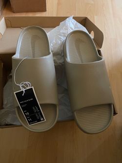 Nike Calm Slides Size 10