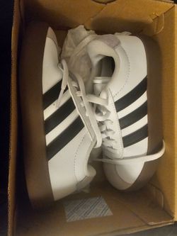 Little kids sneakers