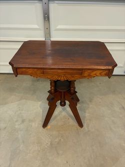 Parlor table