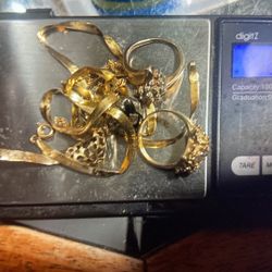 10k-14k Gold Scrap Jewelry Lot 18.3 Grams