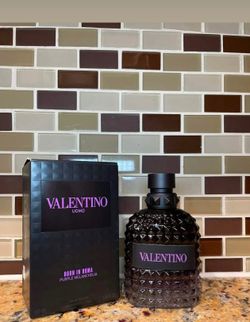Valentino Uomo Born in Roma Purple Melancholia Eau de Toilette with Lavender