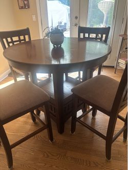 Counter table set
