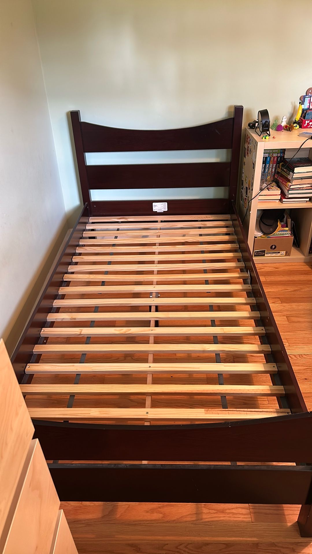 Twin Bed