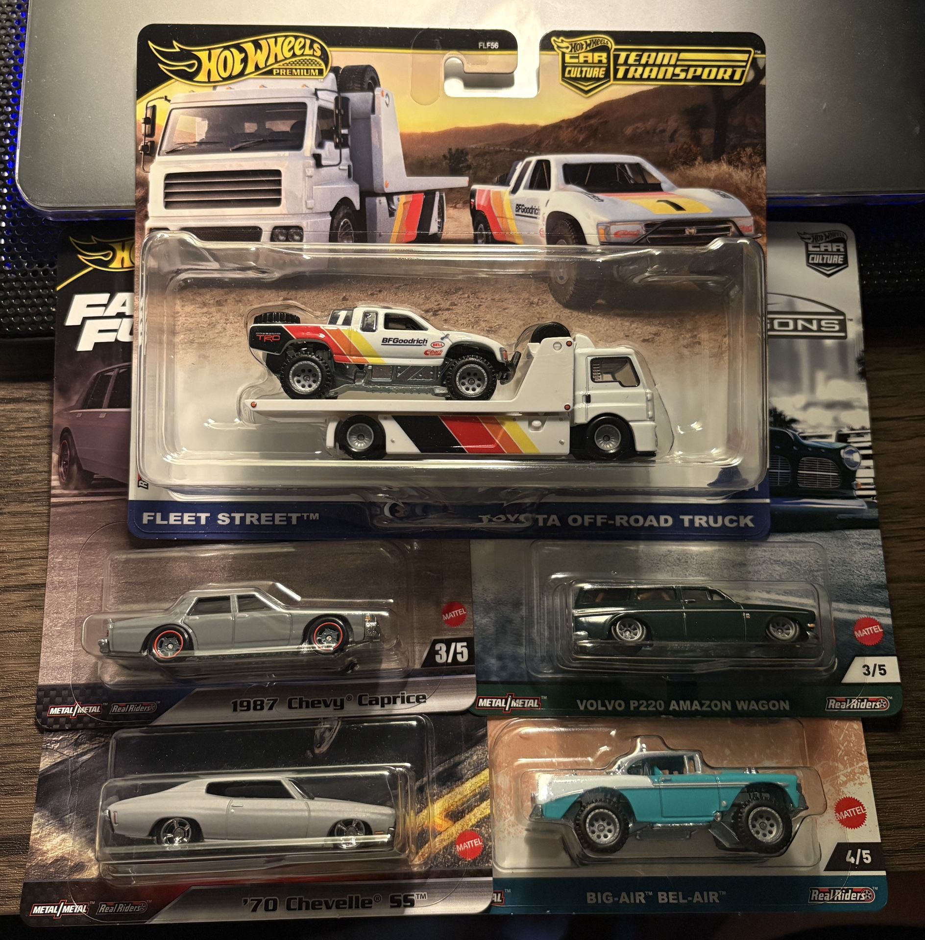 Hotwheels Premium And Team Transport