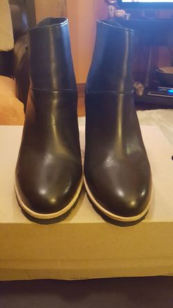 UGG wedge black leather fur lined bootie brand new