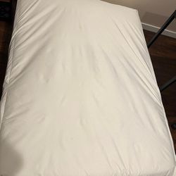 Zinus Full Size Mattress - Very Clean With Mattress Protector 
