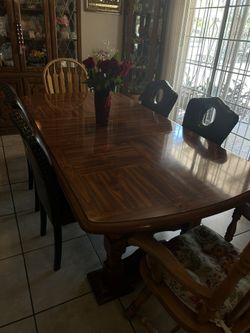 Dinning Table