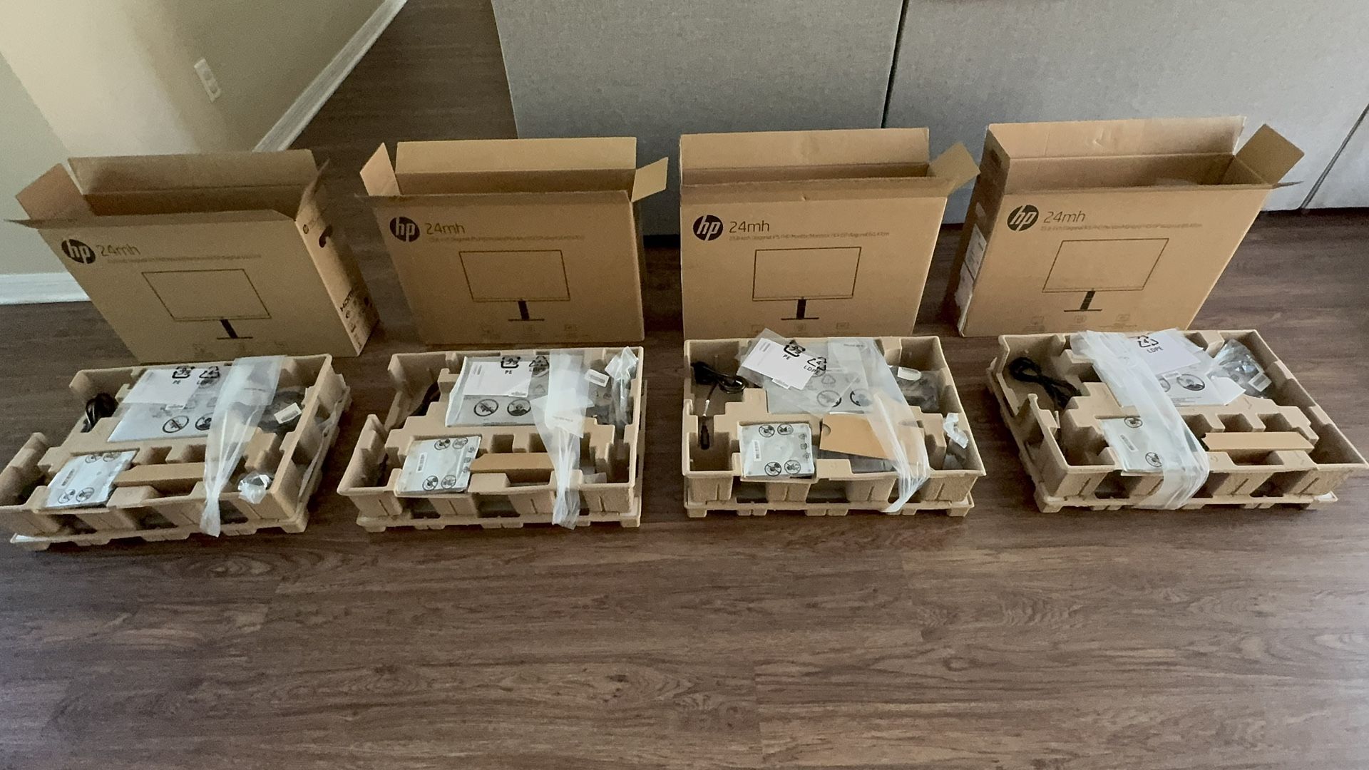 HP 24mh monitors NEW in box ( SET OF 2 ) For SALE $165 - FREE SHIPPING