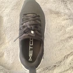 Nike Womens Size 6 $30