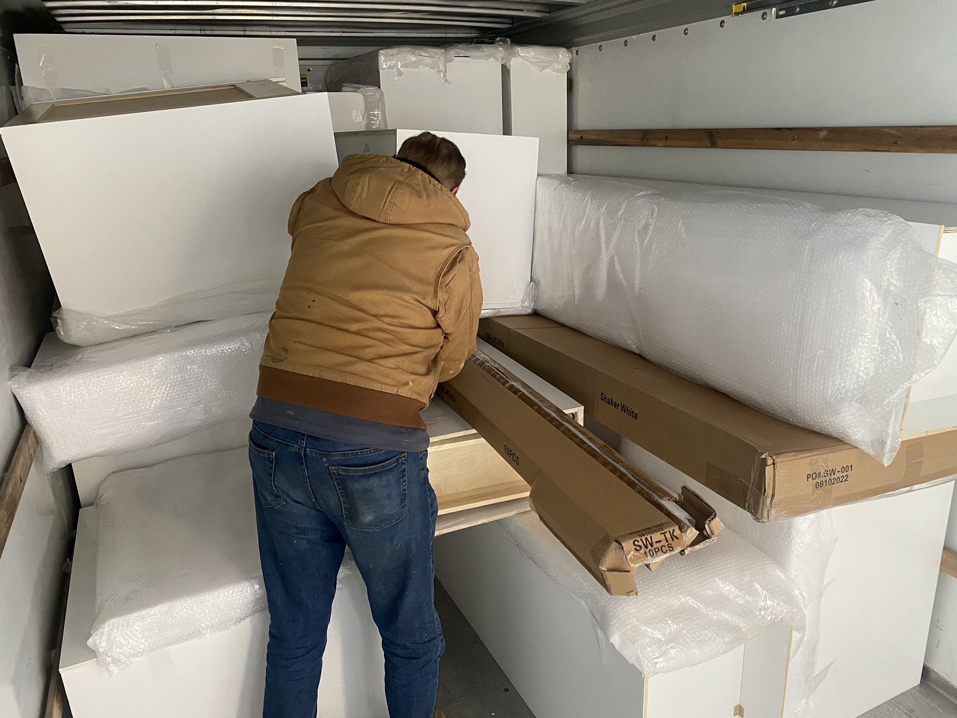 On Sale Shaker White Kitchen Cabinets