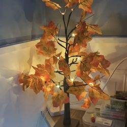 Maple Leaf Glowing Tree Decor, 24 LEDs, Halloween, Christmas & Thanksgiving Party 