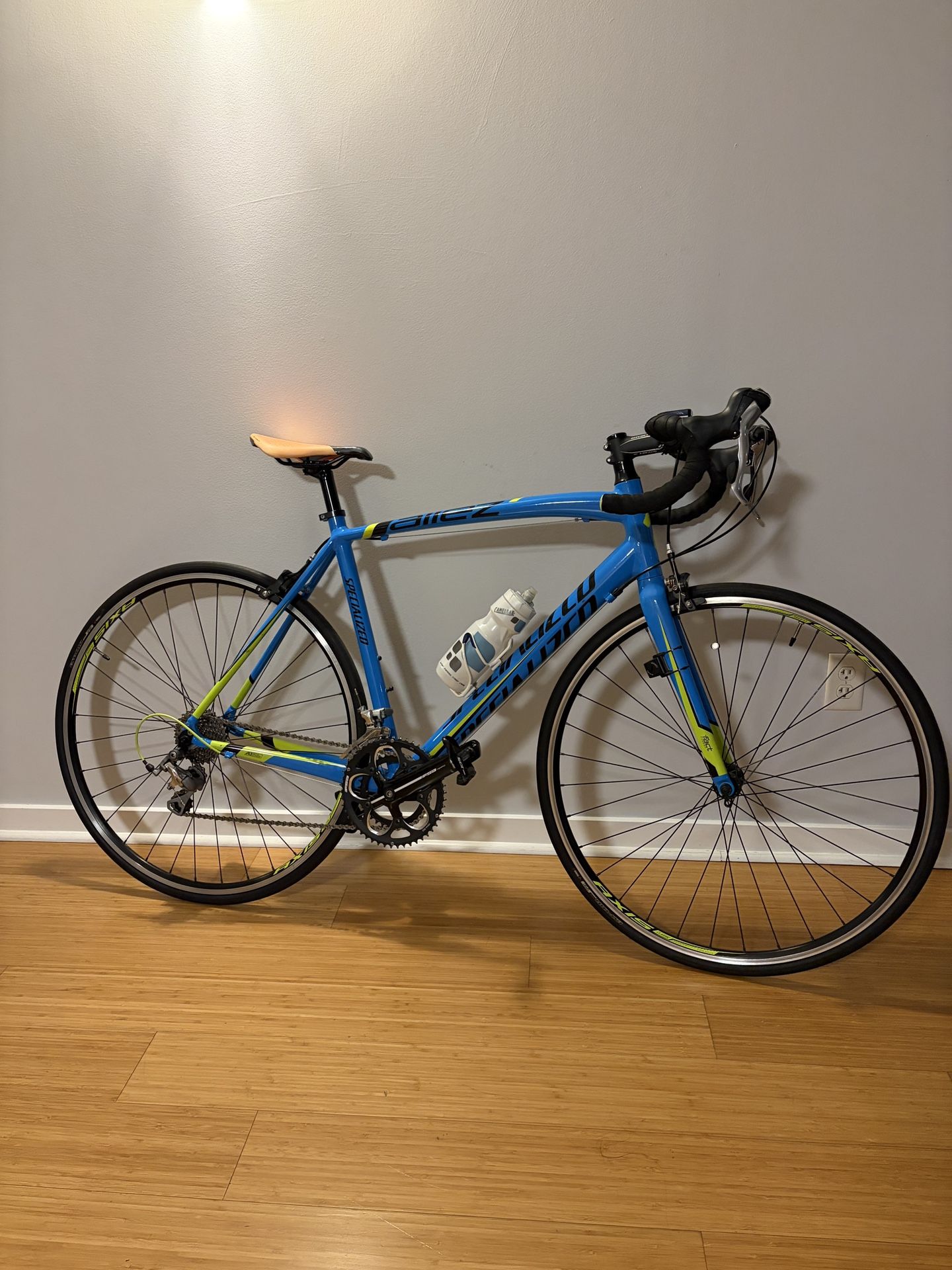 Specialized Allez Elite Road Bike – Tiagra/105