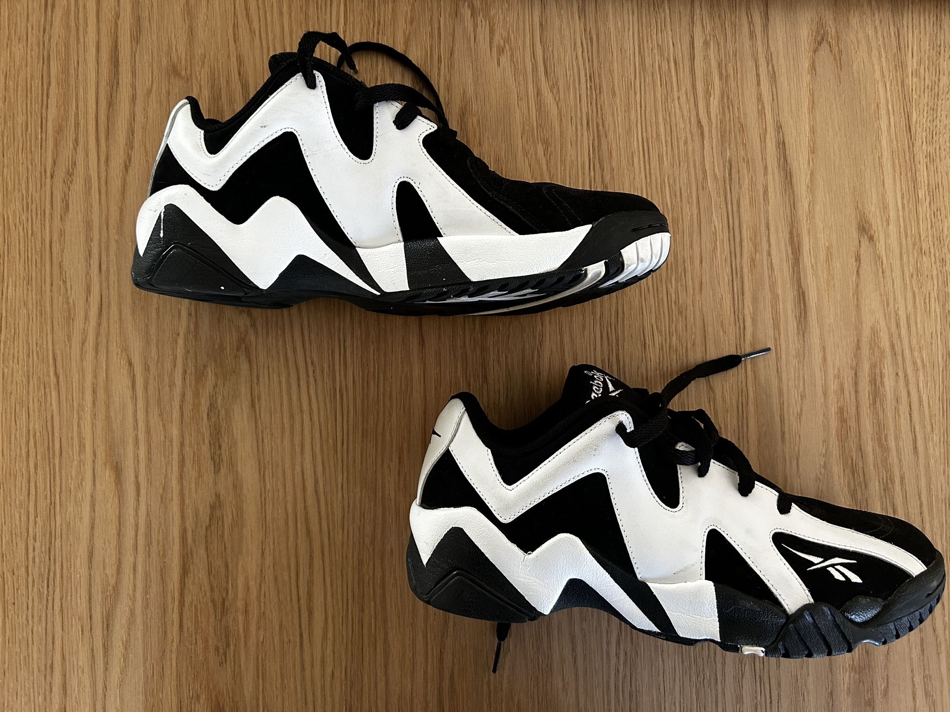 Reebok Kamakaze II OG 2021, Men’s Size 10, With Box. Worn Twice.