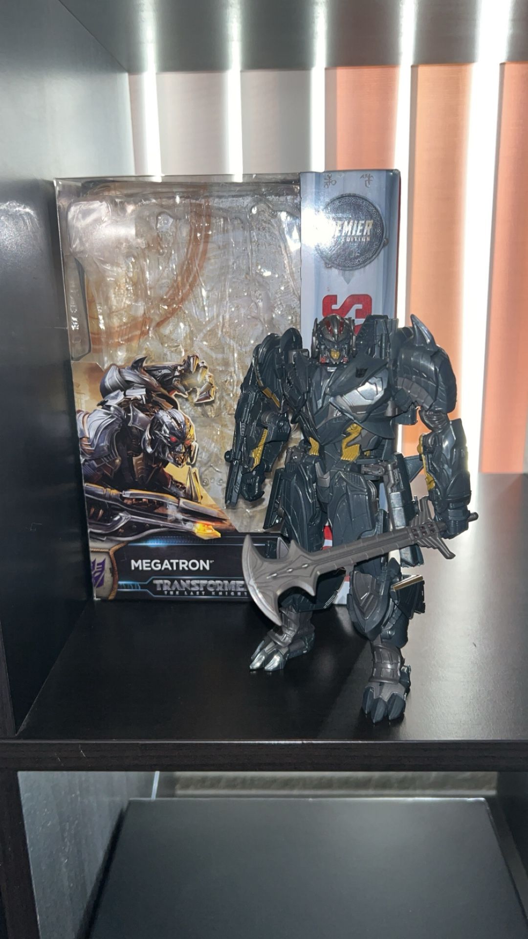 Transformers The Last Knight Voyager Megatron
