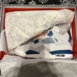 Air Jordan 4 Military Blue