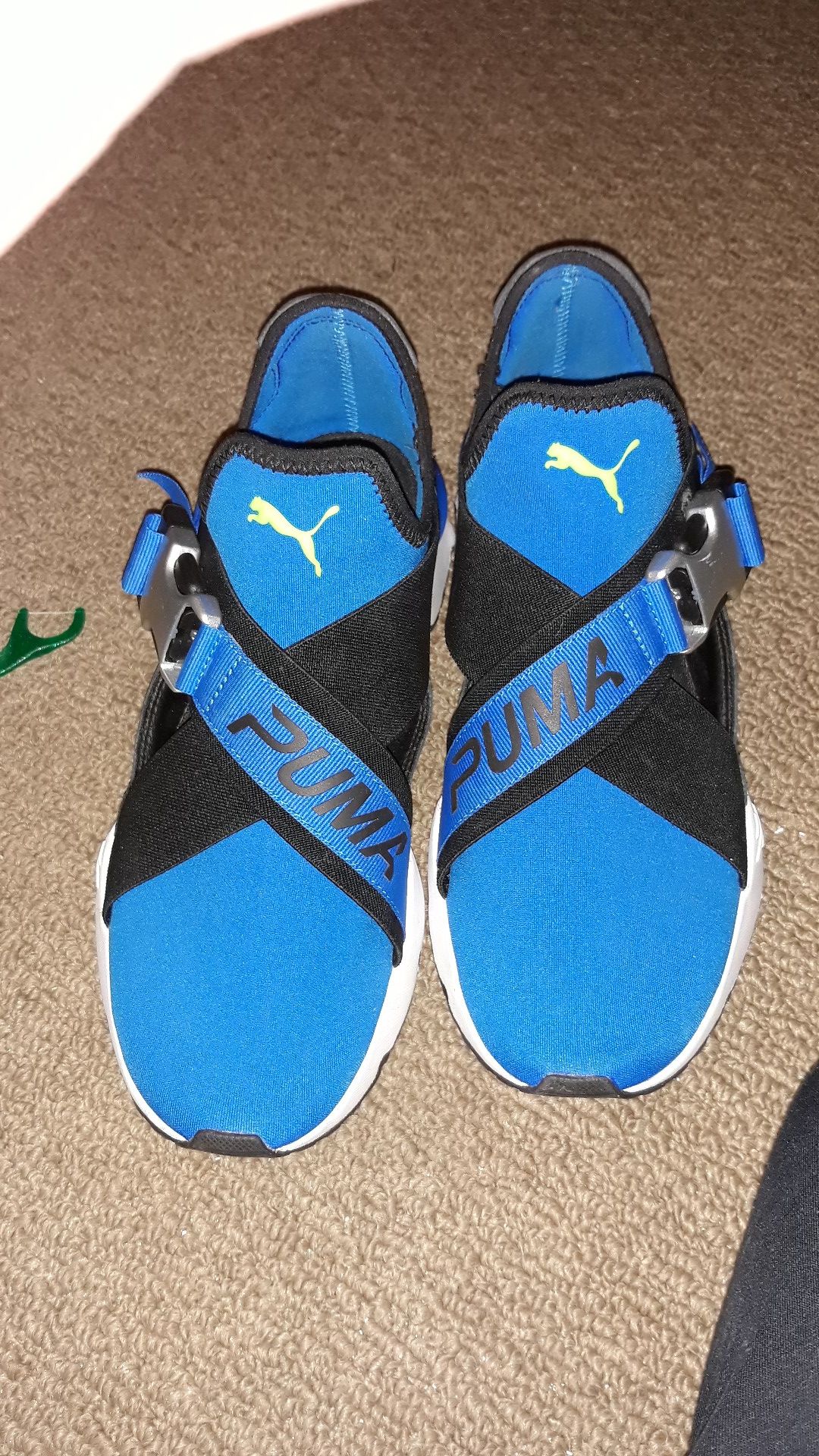 Puma womens 81/2