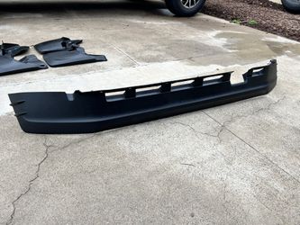 2022 Tacoma Windskirt