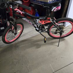 Bca Girl Bike  20×1.95