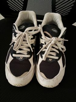 New balance 2002r size 10.5 men