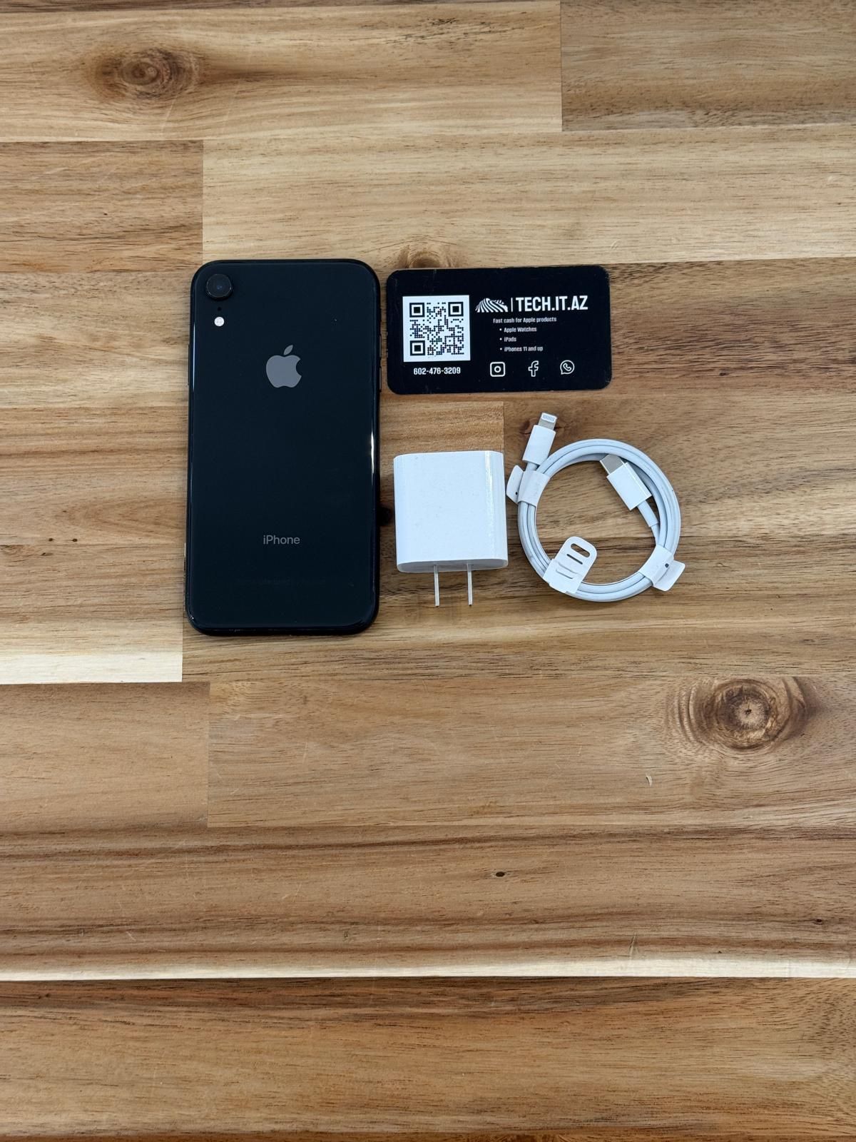 📱 iPhone XR | 64GB | Black | Unlocked (Any Carrier)