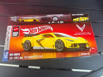 HOT WHEELS